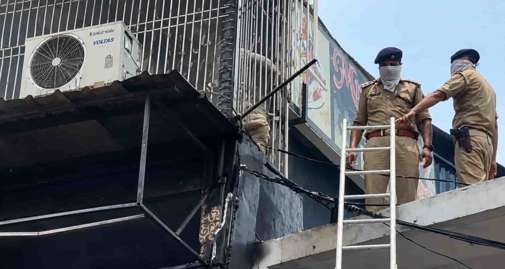 Lucknow Fire News in hindi