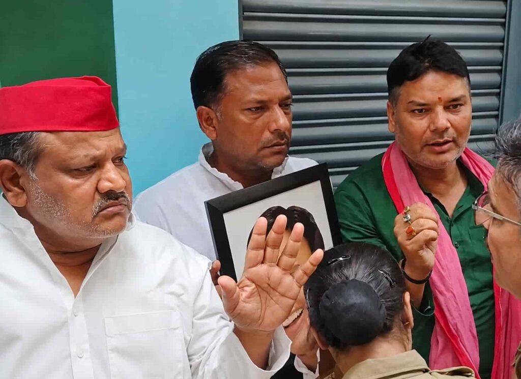 Akhilesh Yadav Birthday news in hindi 