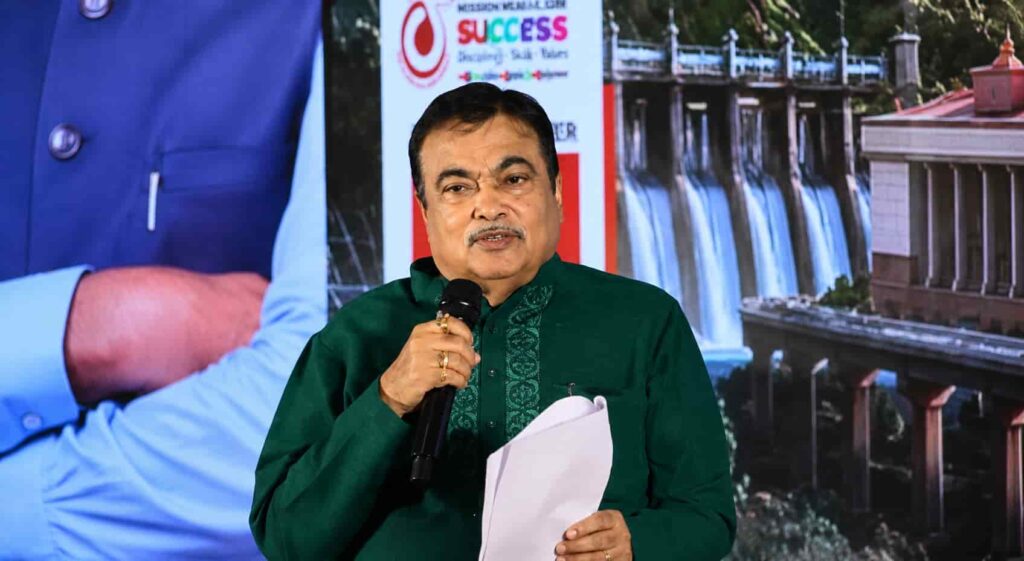 Nitin Gadkari Roz Tak News 