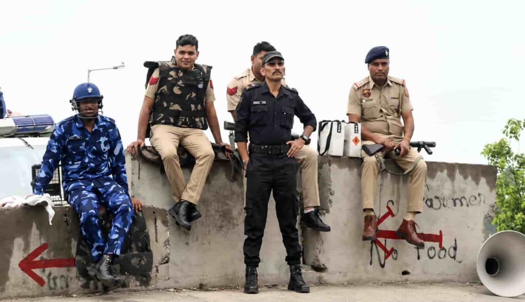 Punjab Haryana Border Roz Tak News

